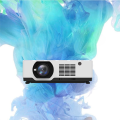 Máy chiếu công nghệ cao 8000 ANSI Lumens - Giải pháp trình chiếu sáng rõ ngay cả trong môi trường ánh sáng mạnh